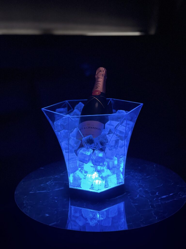 シャンパン